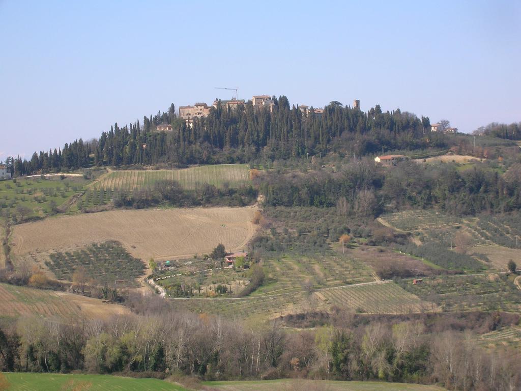 Podere Ghiole مونتيزبيرتولي الغرفة الصورة